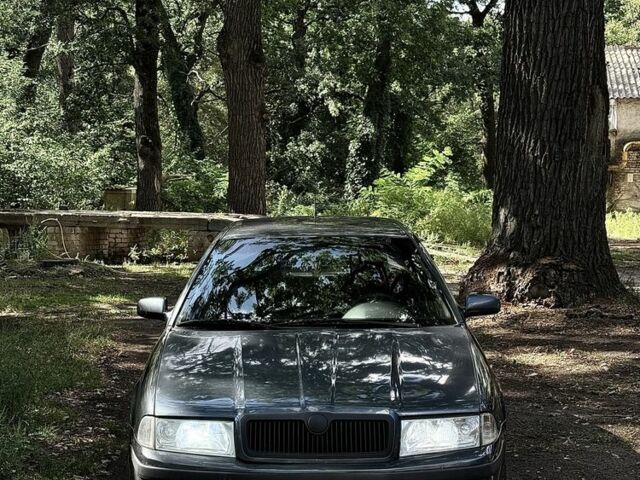 Шкода Октавия 2004 в Белой Церкве на Automoto.ua Серый Шкода Октавия, объемом двигателя 1.9 л и пробегом 330 тыс. км за 2600 $, фото 12 на Automoto.ua