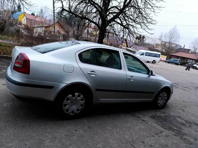 Серый Шкода Октавия, объемом двигателя 1.9 л и пробегом 334 тыс. км за 2700 $, фото 1 на Automoto.ua