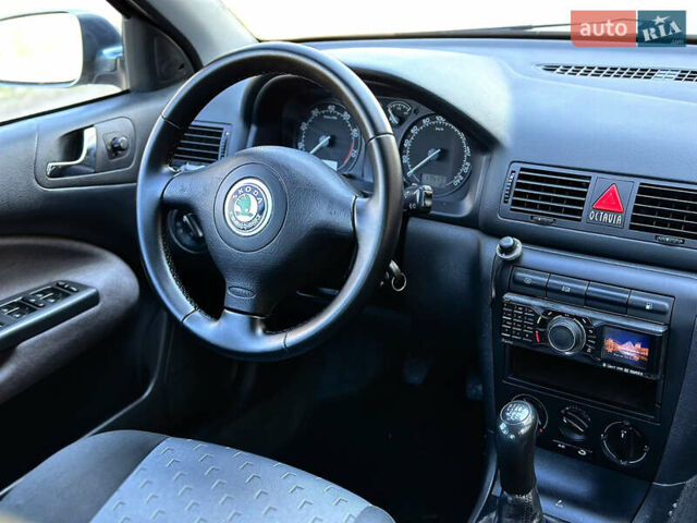 Серый Шкода Октавия, объемом двигателя 1.6 л и пробегом 175 тыс. км за 5300 $, фото 33 на Automoto.ua
