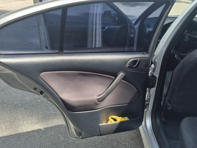 Серый Шкода Октавия, объемом двигателя 1.8 л и пробегом 312 тыс. км за 4850 $, фото 12 на Automoto.ua