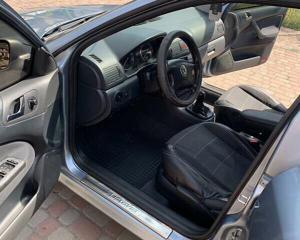 Серый Шкода Октавия, объемом двигателя 1.6 л и пробегом 145 тыс. км за 4800 $, фото 16 на Automoto.ua