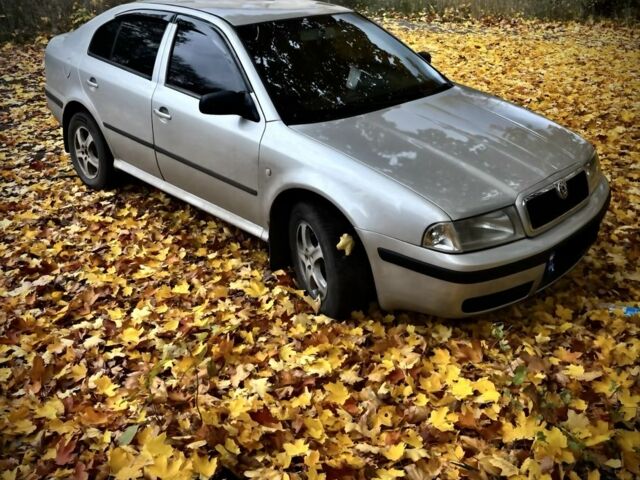 Сірий Шкода Октавія, об'ємом двигуна 1.6 л та пробігом 3 тис. км за 4100 $, фото 1 на Automoto.ua