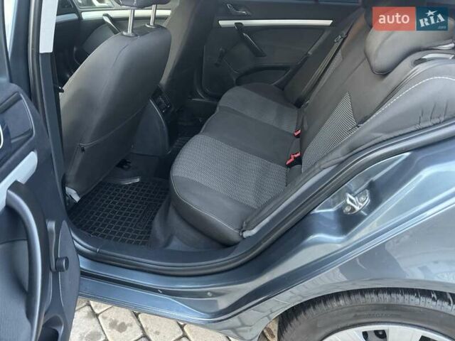 Серый Шкода Октавия, объемом двигателя 1.6 л и пробегом 227 тыс. км за 5600 $, фото 22 на Automoto.ua