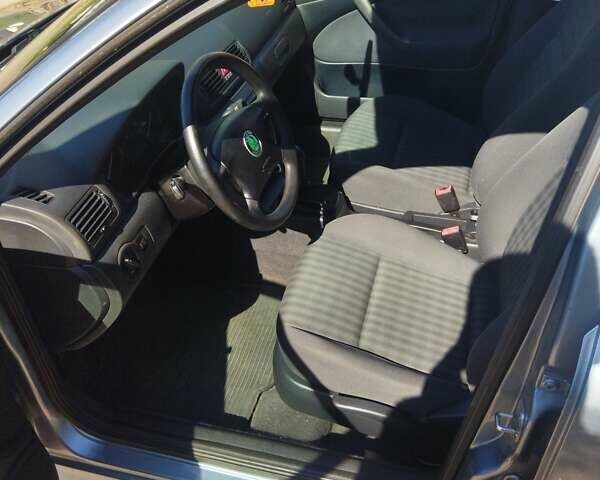 Сірий Шкода Октавія, об'ємом двигуна 1.6 л та пробігом 196 тис. км за 6150 $, фото 7 на Automoto.ua