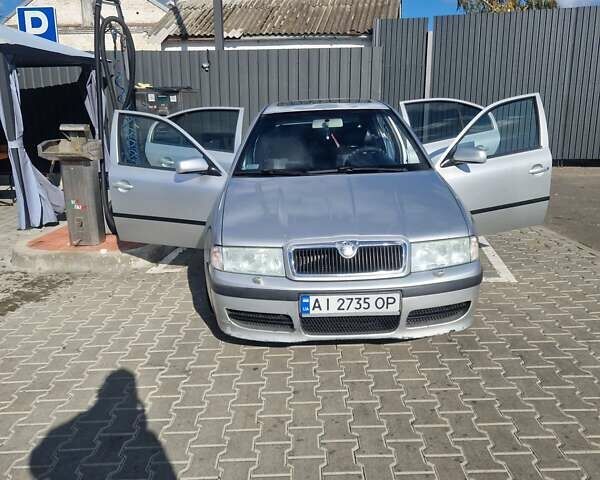 Шкода Октавия 2004 в Володарке на Automoto.ua Серый Шкода Октавия, объемом двигателя 1.9 л и пробегом 280 тыс. км за 4300 $, фото 4 на Automoto.ua