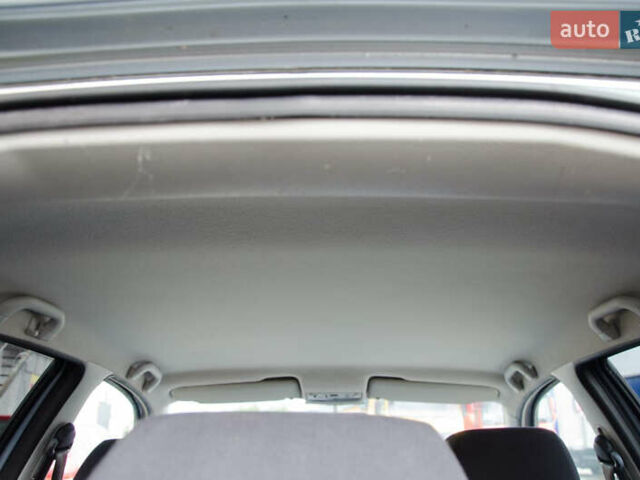 Серый Шкода Октавия, объемом двигателя 1.6 л и пробегом 250 тыс. км за 5600 $, фото 38 на Automoto.ua