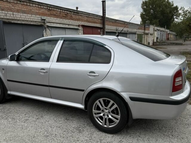 Серый Шкода Октавия, объемом двигателя 1.8 л и пробегом 196 тыс. км за 5500 $, фото 2 на Automoto.ua