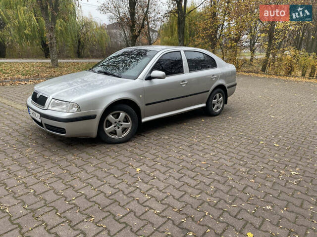 Серый Шкода Октавия, объемом двигателя 1.78 л и пробегом 305 тыс. км за 5500 $, фото 1 на Automoto.ua