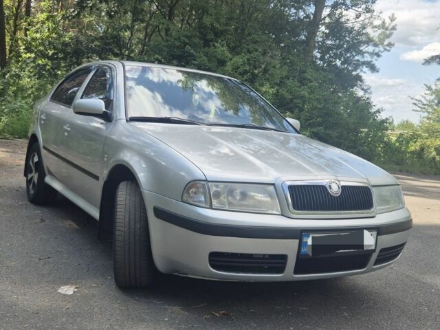 Серый Шкода Октавия, объемом двигателя 1.8 л и пробегом 312 тыс. км за 4850 $, фото 1 на Automoto.ua