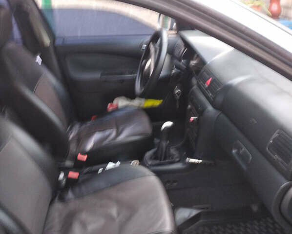 Сірий Шкода Октавія, об'ємом двигуна 1.78 л та пробігом 287 тис. км за 4500 $, фото 10 на Automoto.ua