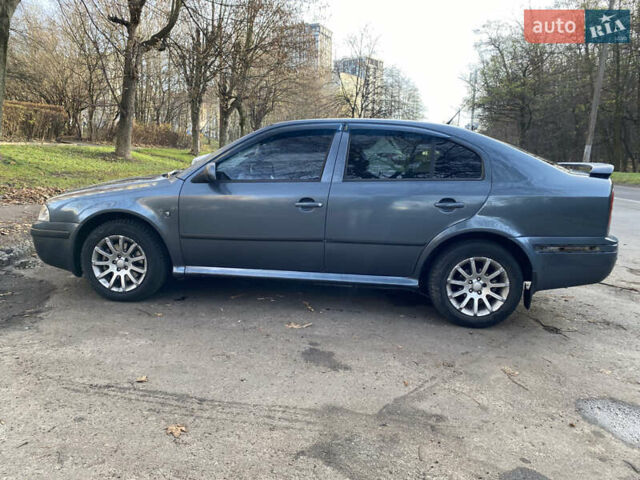 Серый Шкода Октавия, объемом двигателя 1.78 л и пробегом 300 тыс. км за 4500 $, фото 2 на Automoto.ua
