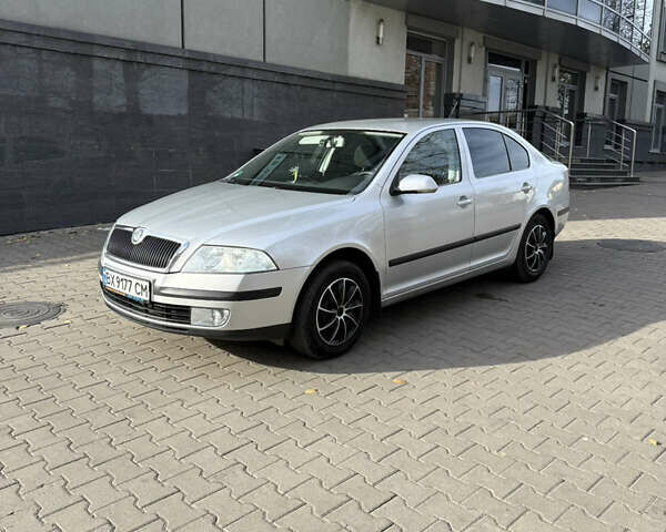 Сірий Шкода Октавія, об'ємом двигуна 1.6 л та пробігом 257 тис. км за 5550 $, фото 1 на Automoto.ua