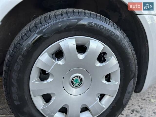 Серый Шкода Октавия, объемом двигателя 1.6 л и пробегом 169 тыс. км за 5500 $, фото 37 на Automoto.ua