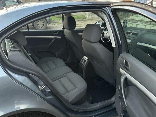 Серый Шкода Октавия, объемом двигателя 1.9 л и пробегом 257 тыс. км за 3600 $, фото 12 на Automoto.ua