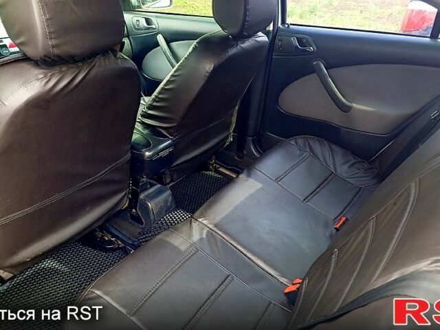 Серый Шкода Октавия, объемом двигателя 1.6 л и пробегом 132 тыс. км за 5200 $, фото 4 на Automoto.ua