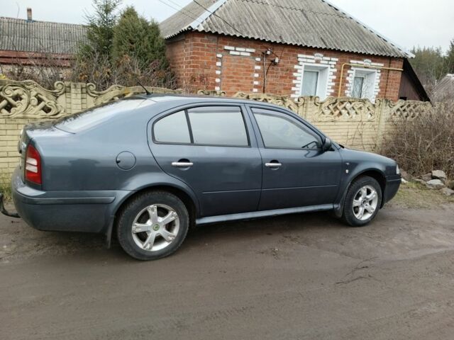 Серый Шкода Октавия, объемом двигателя 1.6 л и пробегом 395 тыс. км за 3400 $, фото 2 на Automoto.ua