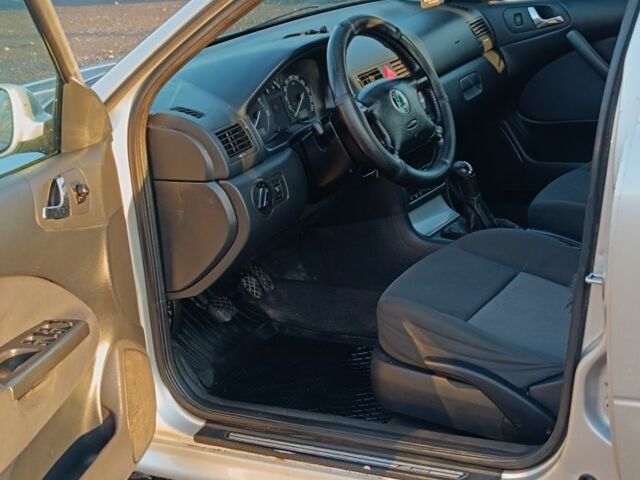 Серый Шкода Октавия, объемом двигателя 1.9 л и пробегом 285 тыс. км за 2500 $, фото 8 на Automoto.ua