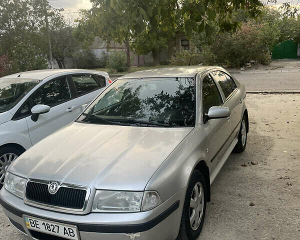 Сірий Шкода Октавія, об'ємом двигуна 1.6 л та пробігом 237 тис. км за 4600 $, фото 1 на Automoto.ua