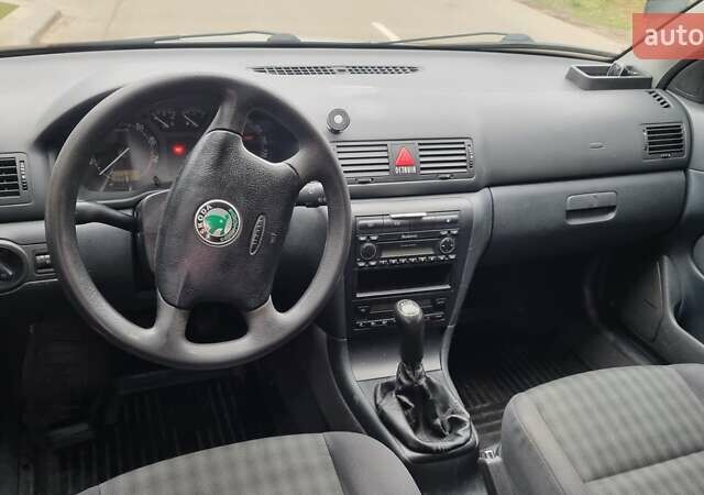 Сірий Шкода Октавія, об'ємом двигуна 1.6 л та пробігом 282 тис. км за 4700 $, фото 15 на Automoto.ua