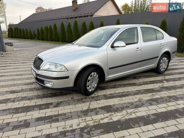 Серый Шкода Октавия, объемом двигателя 1.6 л и пробегом 231 тыс. км за 5300 $, фото 7 на Automoto.ua