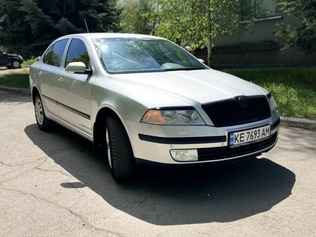 Сірий Шкода Октавія, об'ємом двигуна 1.9 л та пробігом 240 тис. км за 5300 $, фото 2 на Automoto.ua