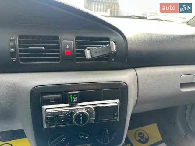 Серый Шкода Октавия, объемом двигателя 1.6 л и пробегом 238 тыс. км за 3800 $, фото 14 на Automoto.ua