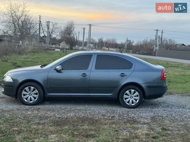 Серый Шкода Октавия, объемом двигателя 1.6 л и пробегом 227 тыс. км за 5600 $, фото 7 на Automoto.ua