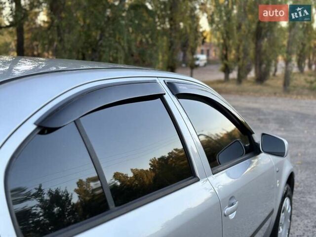 Серый Шкода Октавия, объемом двигателя 1.6 л и пробегом 169 тыс. км за 5500 $, фото 10 на Automoto.ua