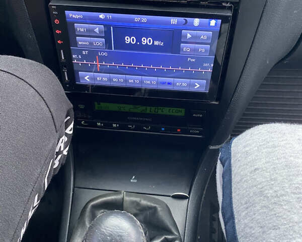 Сірий Шкода Октавія, об'ємом двигуна 1.6 л та пробігом 350 тис. км за 4800 $, фото 22 на Automoto.ua