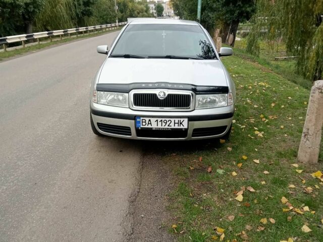 Шкода Октавия 2004 в Петрово на Automoto.ua Серый Шкода Октавия, объемом двигателя 1.6 л и пробегом 1 тыс. км за 5300 $, фото 1 на Automoto.ua