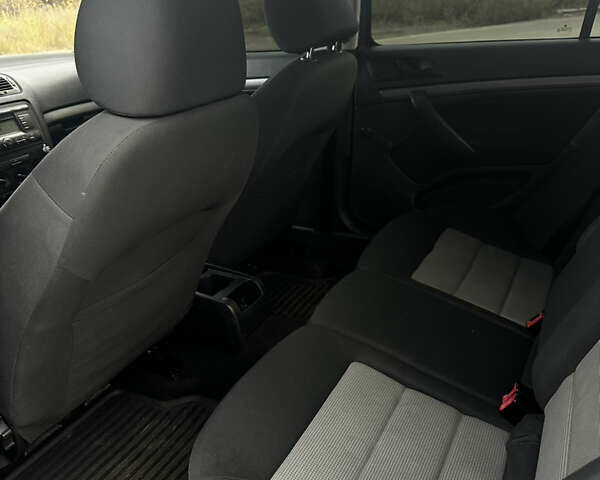 Шкода Октавія 2004 у Чернігові на Automoto.ua Сірий Шкода Октавія, об'ємом двигуна 1.6 л та пробігом 277 тис. км за 4899 $, фото 6 на Automoto.ua