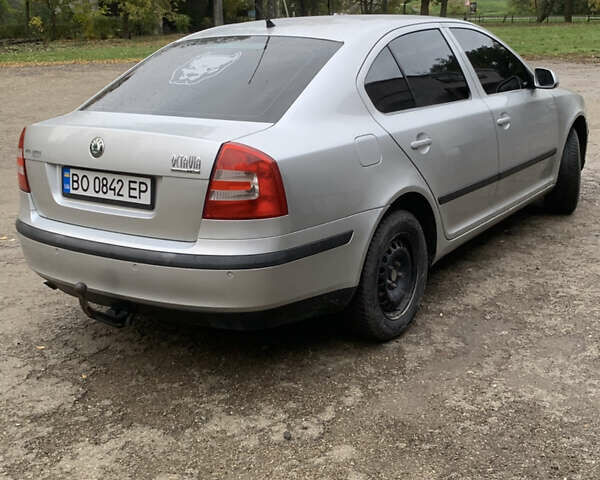 Серый Шкода Октавия, объемом двигателя 1.6 л и пробегом 176 тыс. км за 5150 $, фото 2 на Automoto.ua