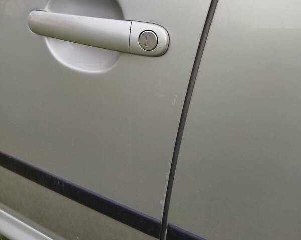 Серый Шкода Октавия, объемом двигателя 1.6 л и пробегом 146 тыс. км за 5100 $, фото 9 на Automoto.ua