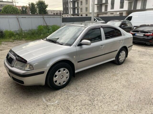 Сірий Шкода Октавія, об'ємом двигуна 1.6 л та пробігом 300 тис. км за 4000 $, фото 2 на Automoto.ua