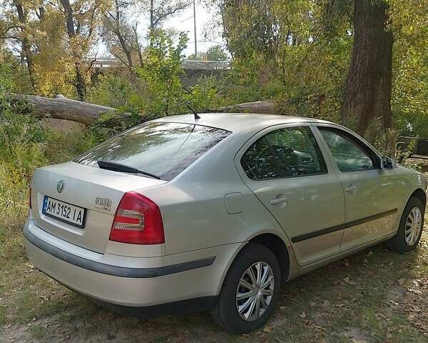 Серый Шкода Октавия, объемом двигателя 1.9 л и пробегом 326 тыс. км за 2600 $, фото 12 на Automoto.ua