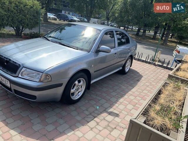 Серый Шкода Октавия, объемом двигателя 1.6 л и пробегом 145 тыс. км за 4800 $, фото 29 на Automoto.ua