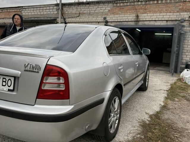 Серый Шкода Октавия, объемом двигателя 1.8 л и пробегом 196 тыс. км за 5500 $, фото 4 на Automoto.ua