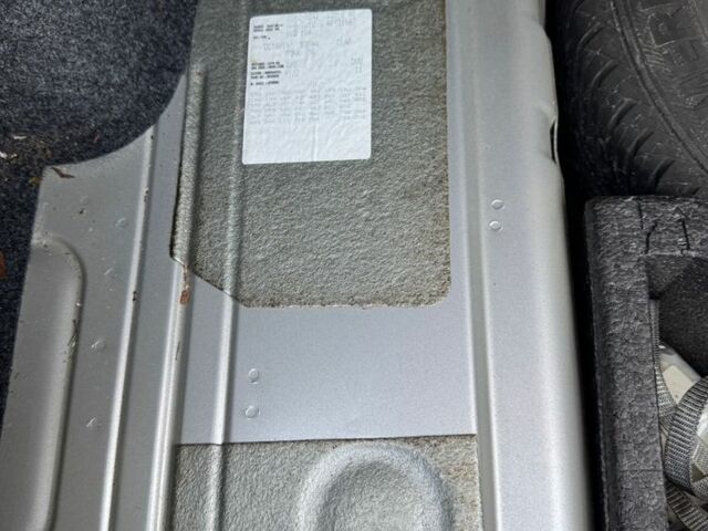 Серый Шкода Октавия, объемом двигателя 1.6 л и пробегом 160 тыс. км за 6000 $, фото 22 на Automoto.ua