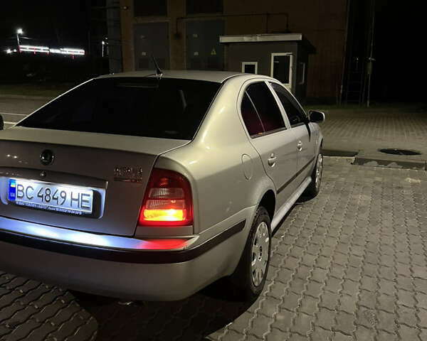 Серый Шкода Октавия, объемом двигателя 1.6 л и пробегом 250 тыс. км за 3500 $, фото 5 на Automoto.ua