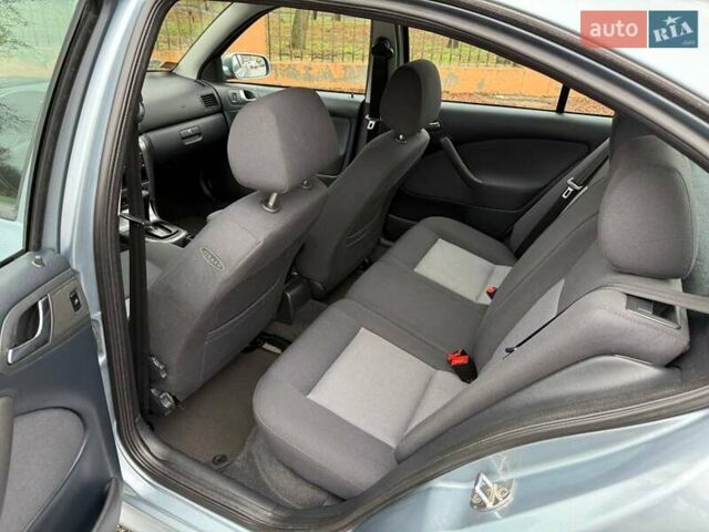 Серый Шкода Октавия, объемом двигателя 2 л и пробегом 159 тыс. км за 6500 $, фото 29 на Automoto.ua