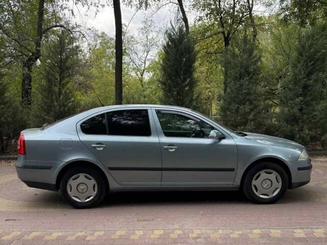 Сірий Шкода Октавія, об'ємом двигуна 1.6 л та пробігом 224 тис. км за 4999 $, фото 6 на Automoto.ua