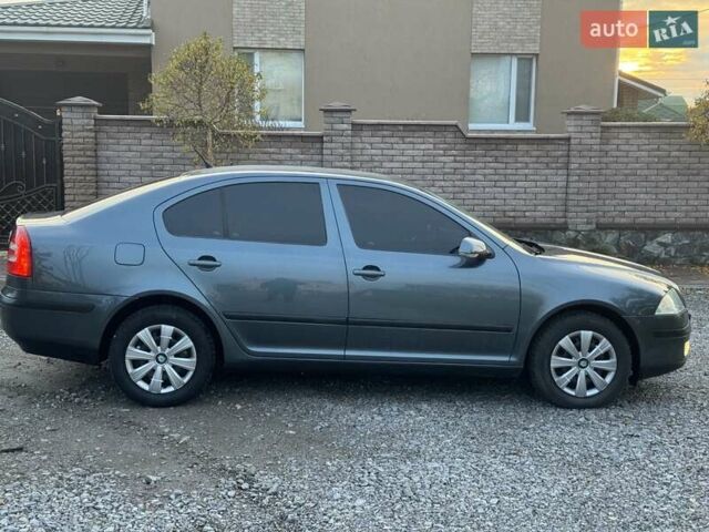 Серый Шкода Октавия, объемом двигателя 1.6 л и пробегом 227 тыс. км за 5600 $, фото 15 на Automoto.ua