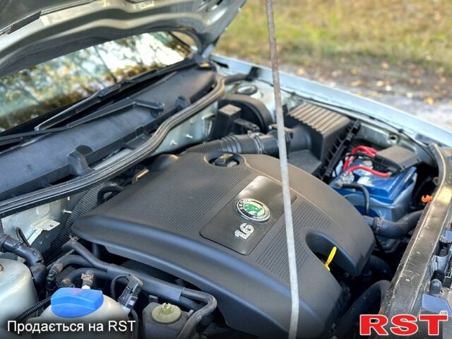 Сірий Шкода Октавія, об'ємом двигуна 1.6 л та пробігом 168 тис. км за 5400 $, фото 9 на Automoto.ua