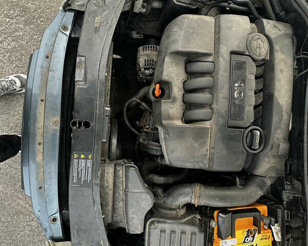 Шкода Октавія 2004 у Чернігові на Automoto.ua Сірий Шкода Октавія, об'ємом двигуна 1.6 л та пробігом 277 тис. км за 4899 $, фото 12 на Automoto.ua