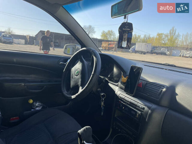 Серый Шкода Октавия, объемом двигателя 1.9 л и пробегом 440 тыс. км за 4500 $, фото 11 на Automoto.ua