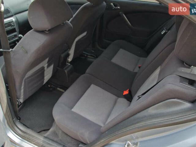 Серый Шкода Октавия, объемом двигателя 1.6 л и пробегом 250 тыс. км за 5600 $, фото 40 на Automoto.ua