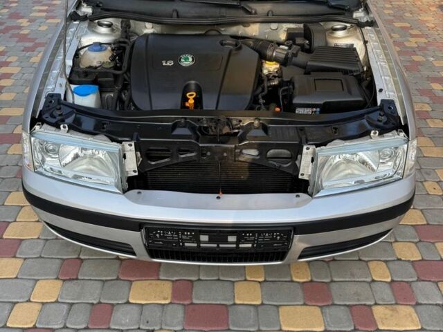 Серый Шкода Октавия, объемом двигателя 1.6 л и пробегом 160 тыс. км за 6000 $, фото 15 на Automoto.ua