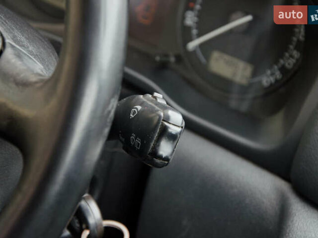 Серый Шкода Октавия, объемом двигателя 1.6 л и пробегом 250 тыс. км за 5600 $, фото 34 на Automoto.ua