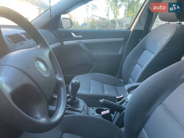 Серый Шкода Октавия, объемом двигателя 0 л и пробегом 146 тыс. км за 2999 $, фото 5 на Automoto.ua