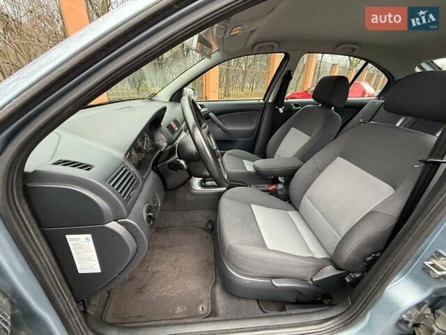 Серый Шкода Октавия, объемом двигателя 2 л и пробегом 159 тыс. км за 6500 $, фото 31 на Automoto.ua